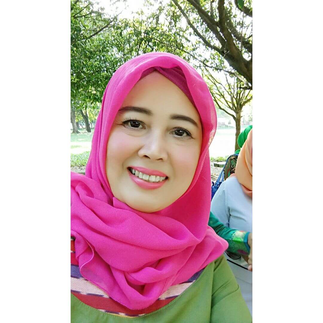 Pengasas Jamu Kak Jah